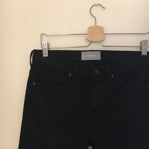 Everlane Cheeky Straight Jean. Black Wash. Size 30